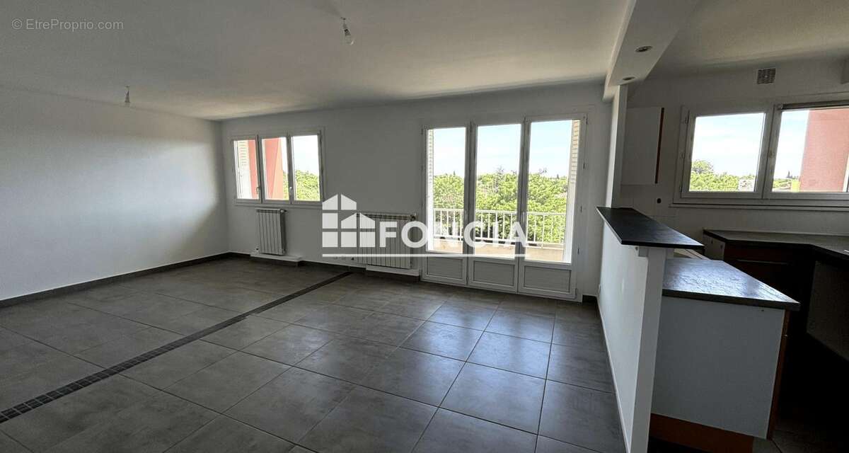 Appartement à LUNEL