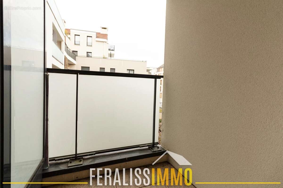 Appartement à JOUY-LE-MOUTIER