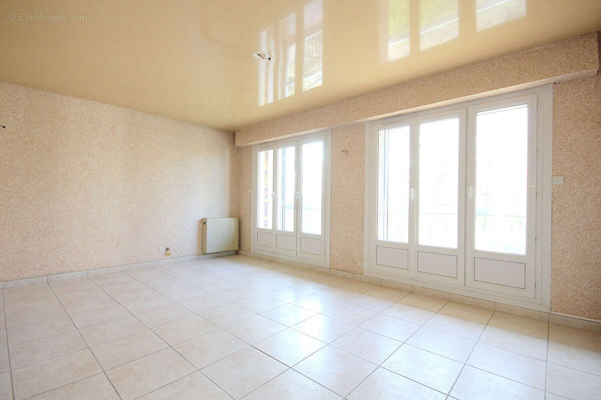 Appartement à MAUREPAS