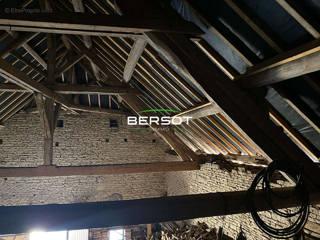 Maison à BAUME-LES-DAMES