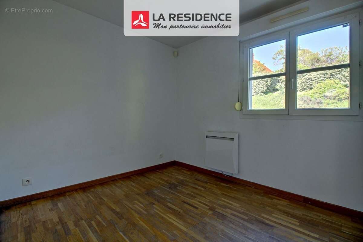 Appartement 65 m² à Carrieres-Sous-Poissy  - photo 7