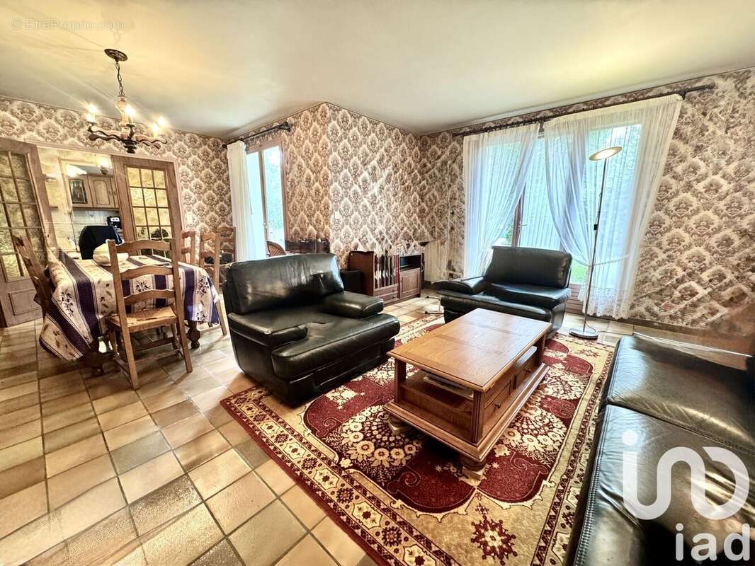 Photo 4 - Maison à JOIGNY