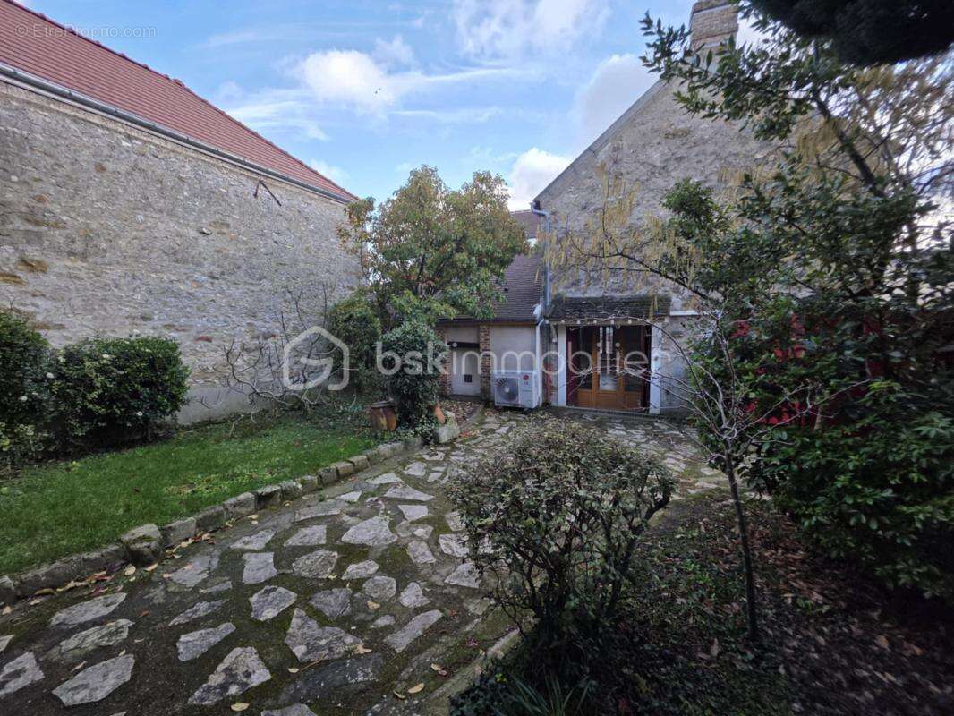 Maison à LA GRANDE-PAROISSE