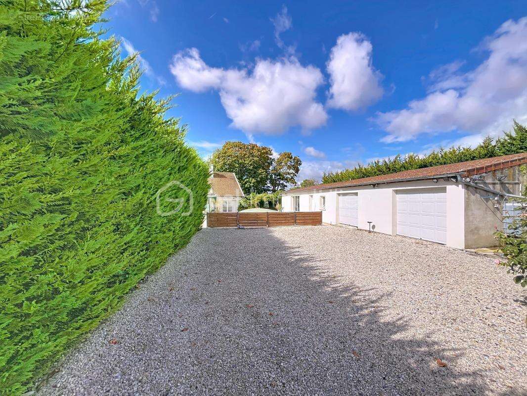 Maison à BRISSAY-CHOIGNY