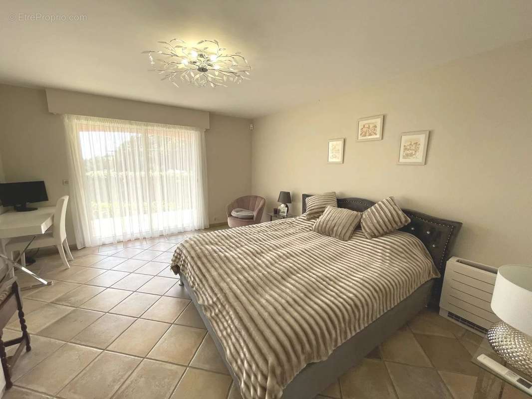 Maison à THEOULE-SUR-MER