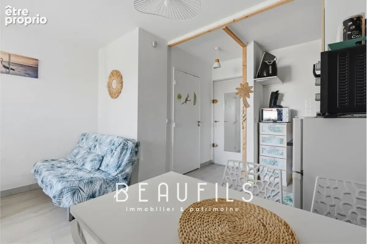 Exclusivité. Appartement rénové à 150m de la plage - photo 9
