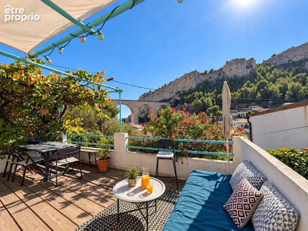 LA VESSE  Maison 63,20 m² – Terrain 431 m²  Véritable refuge méditerranéen.  509 400 euro - photo 4