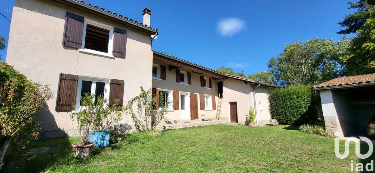 Photo 2 - Maison à ROZIER-EN-DONZY