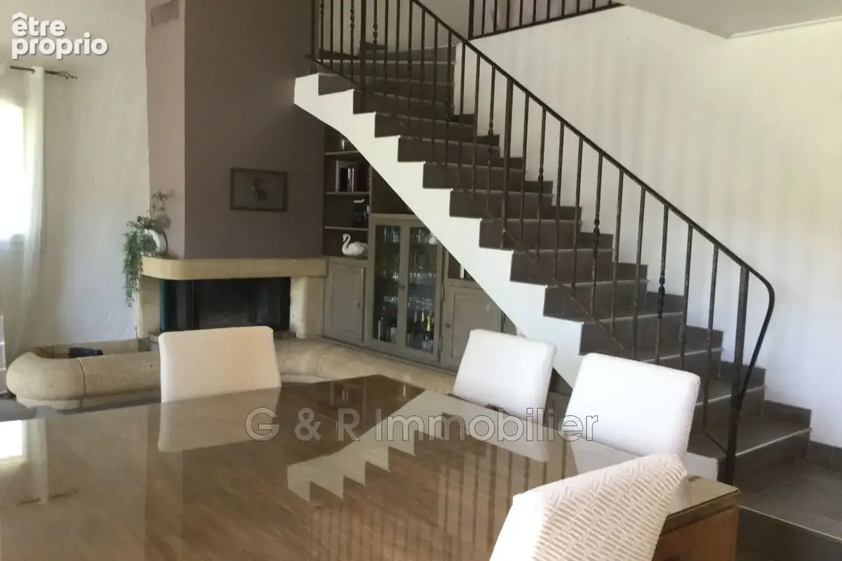 Maison 110 m² à Peypin  - photo 4