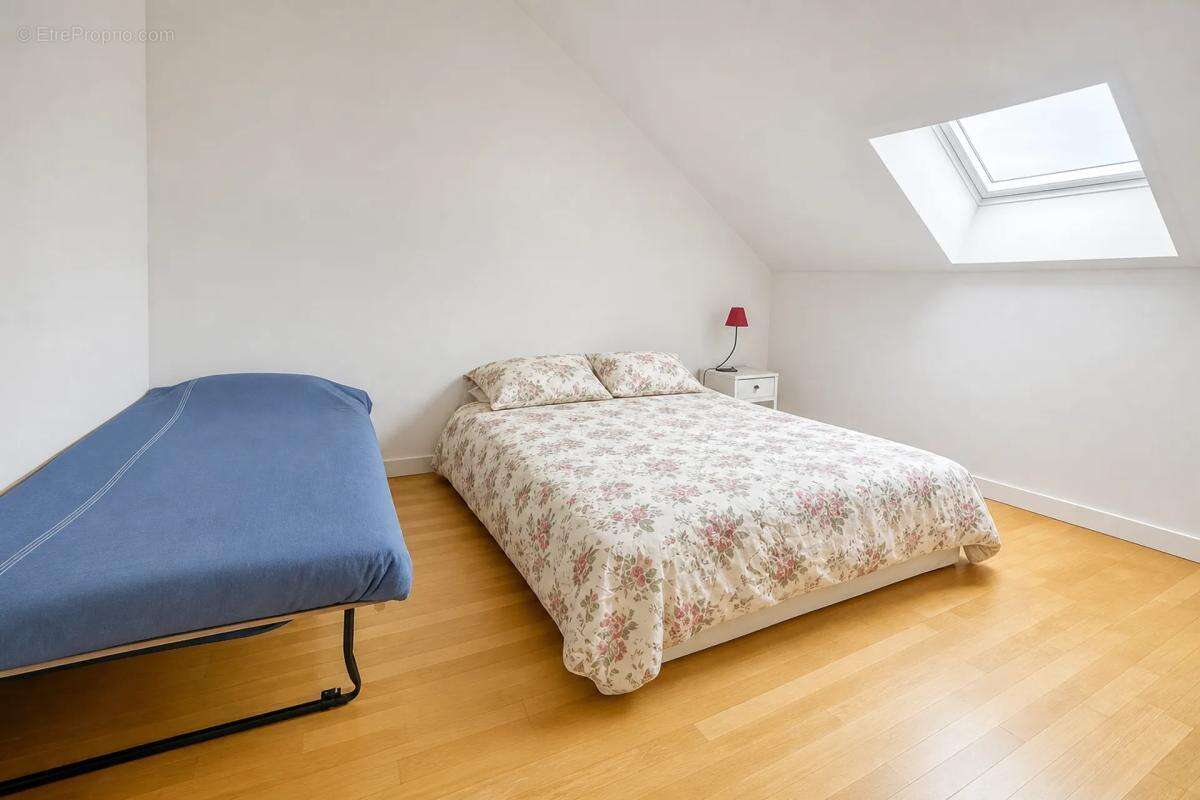 A saisir somptueuse maison de 8 pièces de 201 m² à Auxy !! - photo 5