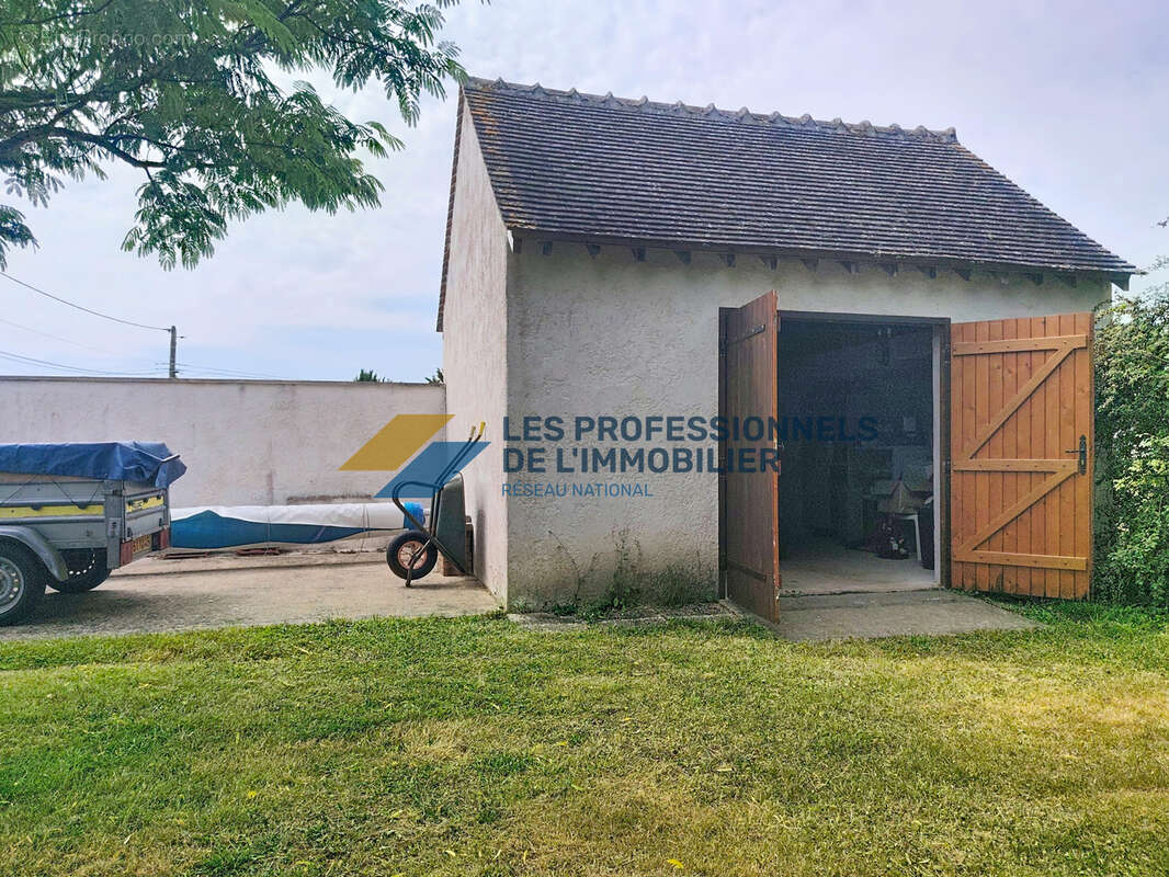 Maison à AMILLY