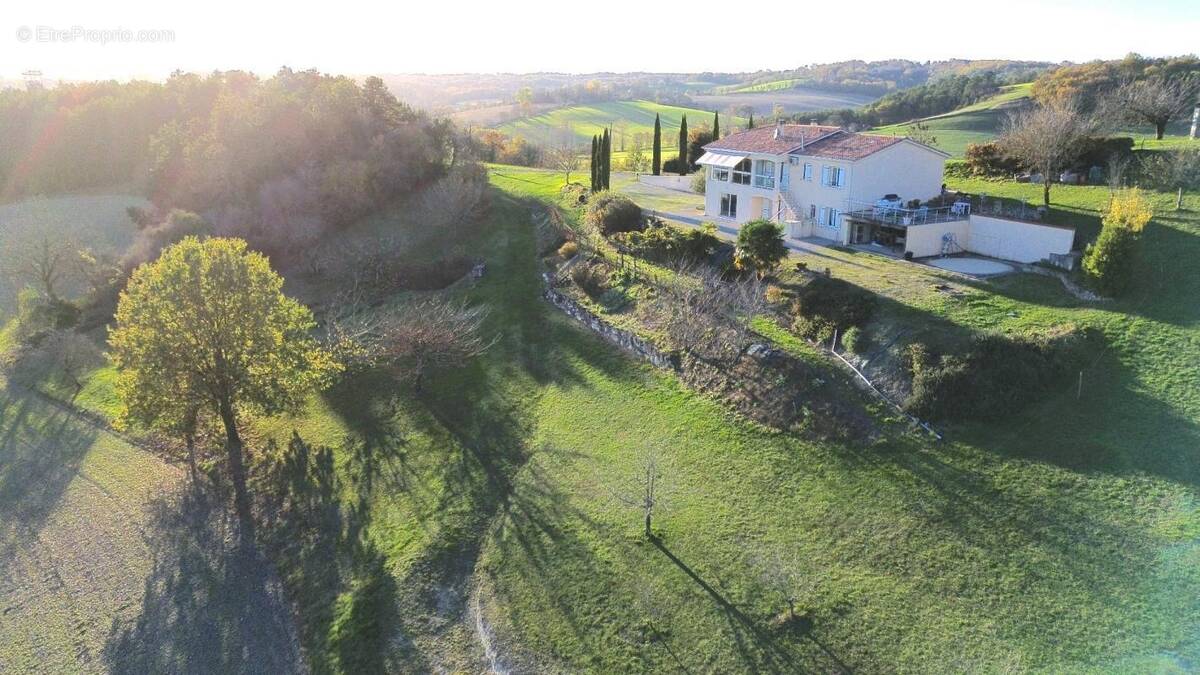Maison à GURAT