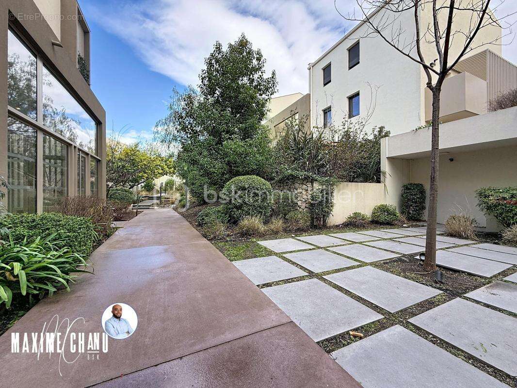 Appartement à SAINT-JEAN-DE-VEDAS