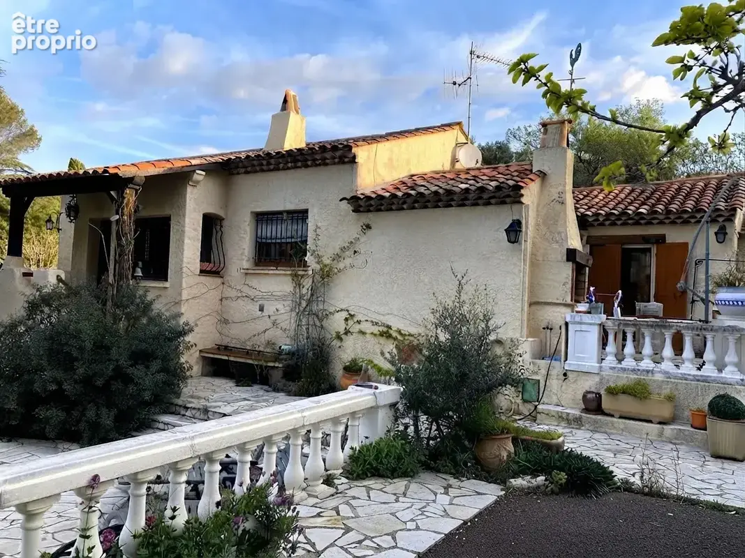 Villa provençale de 150M2 sur un terrain de 5000M2 BEAUCOUP DE POTENTIELS. - photo 5