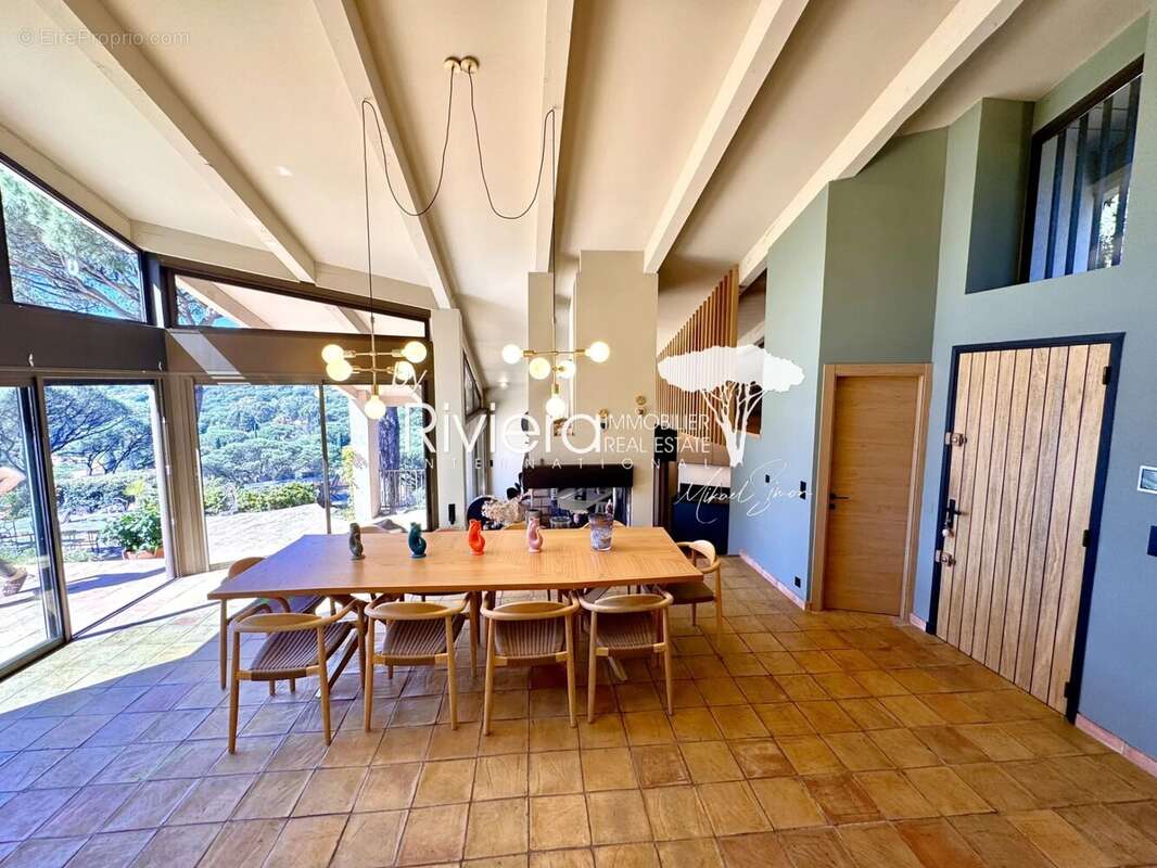 Maison à LA CROIX-VALMER