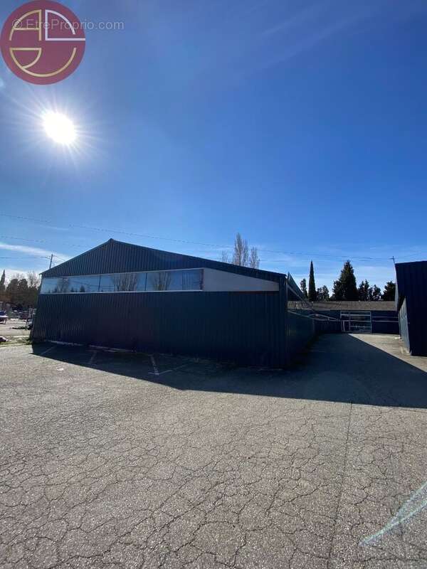 Commerce à CASTELNAUDARY