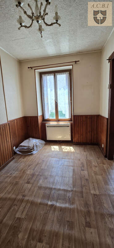 Oucques centre ville - - photo 5