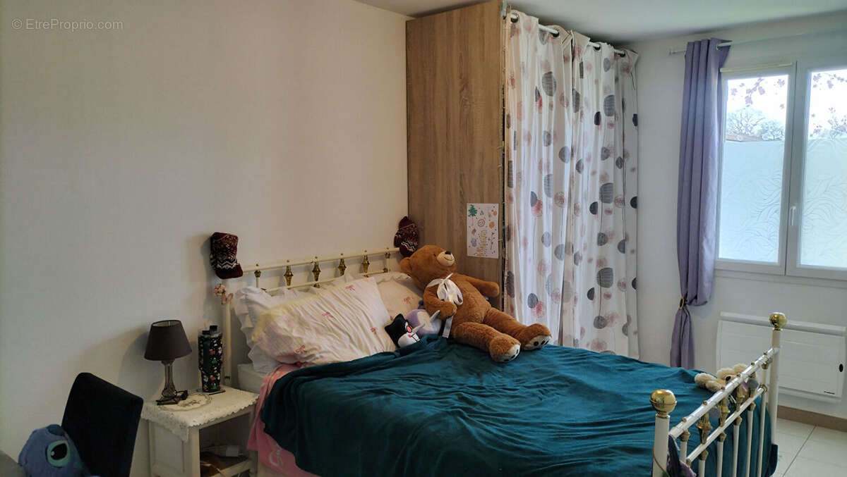 Maison à SAINT-COUTANT-LE-GRAND