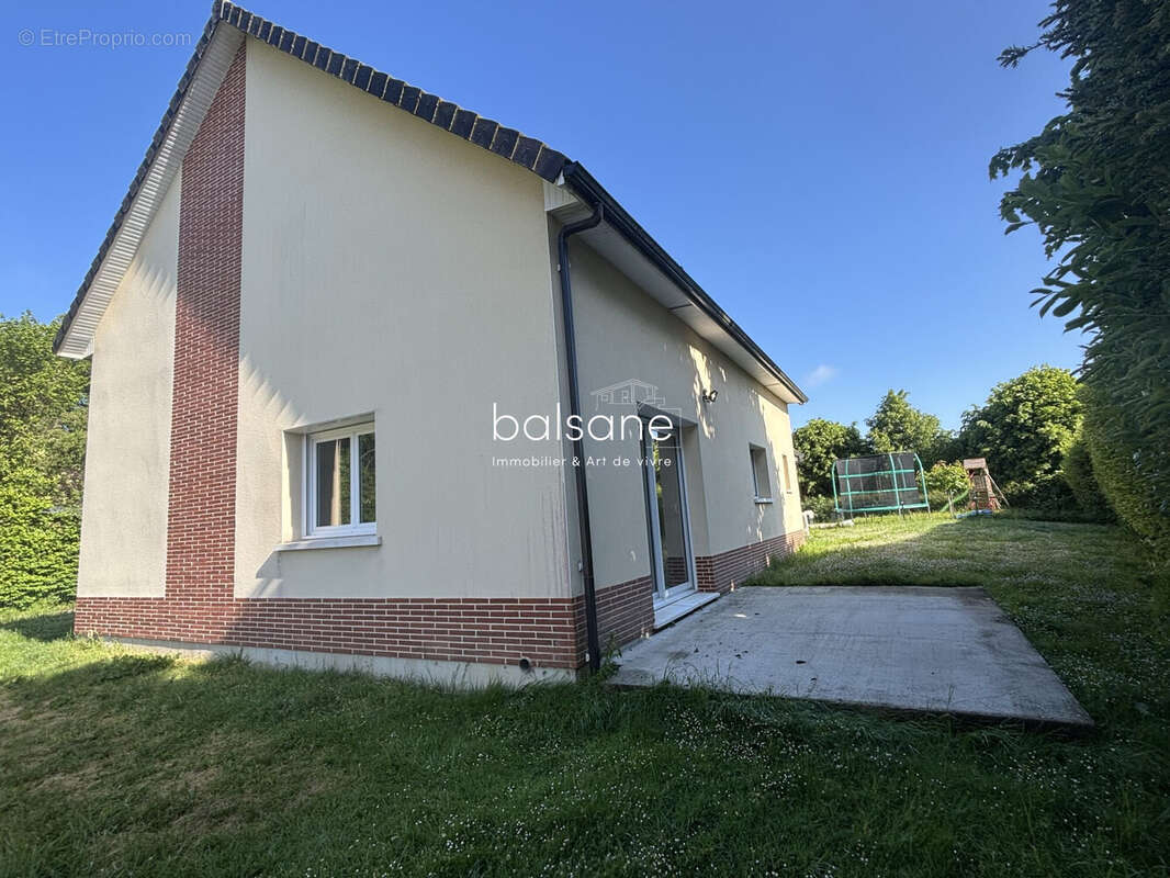 Maison à PISSY-POVILLE