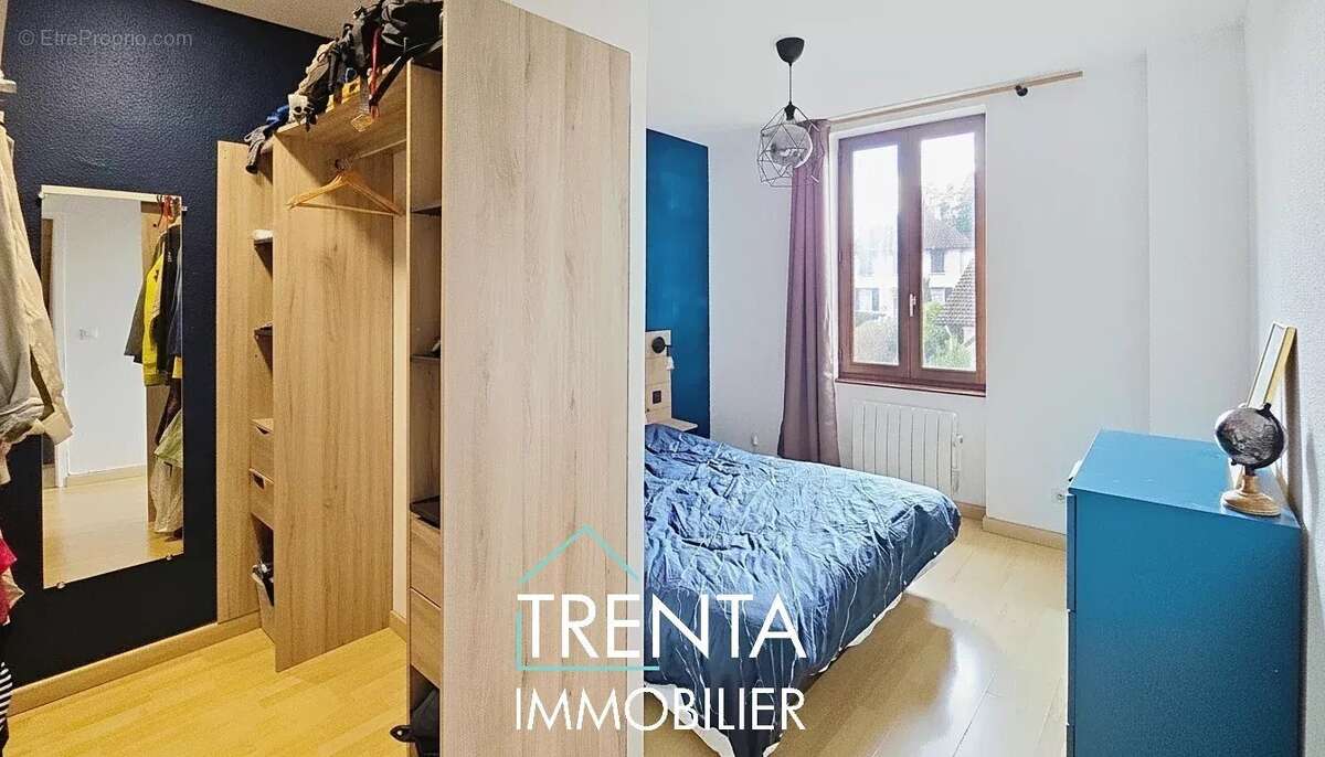 Maison à LES ABRETS