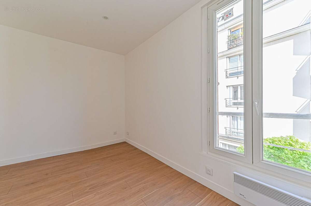 Appartement 23 m² à Clichy  - photo 7