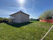 Maison à SAINT-ROMAIN-DE-JALIONAS