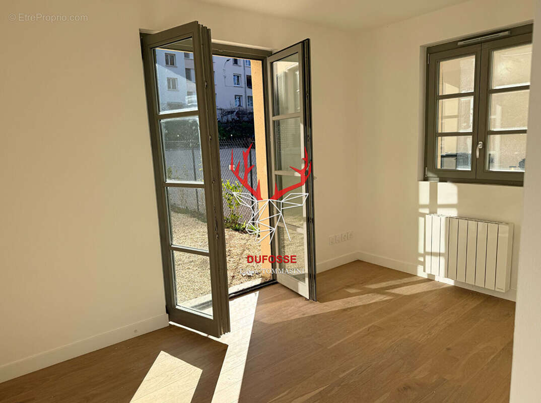 Appartement à TASSIN-LA-DEMI-LUNE