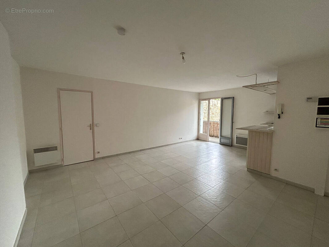 Appartement à ARPAJON