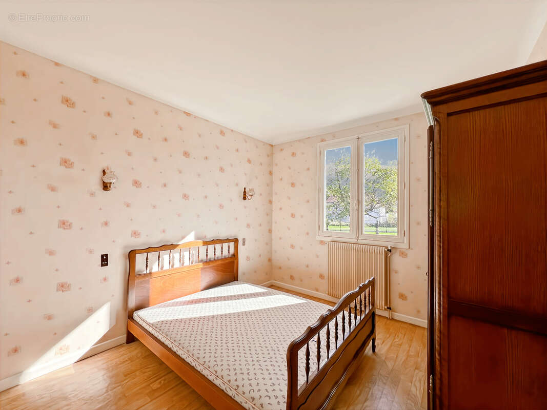 Maison à PONT-DU-CHATEAU