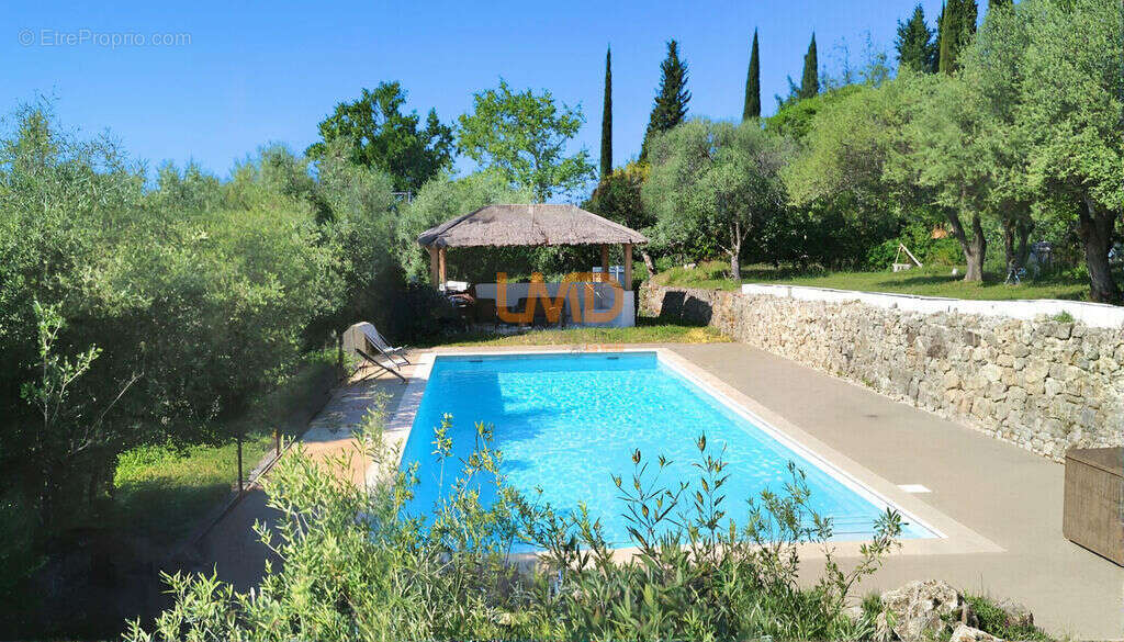 Maison à CALLAS