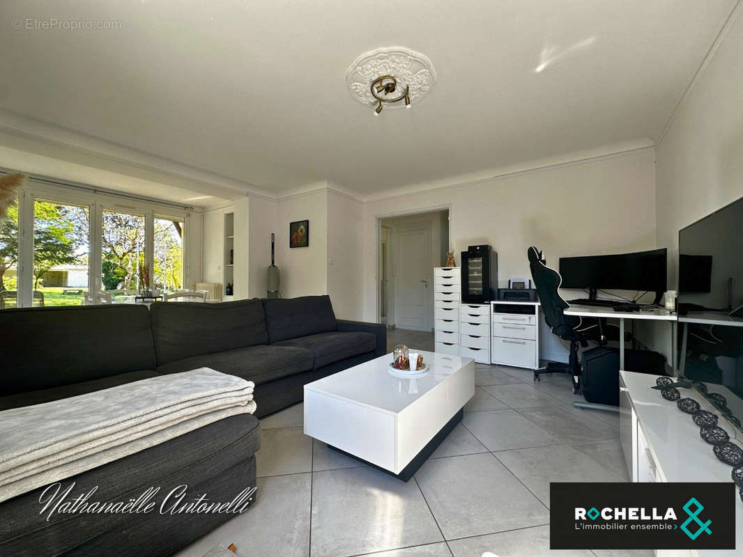 Maison à TONNAY-CHARENTE