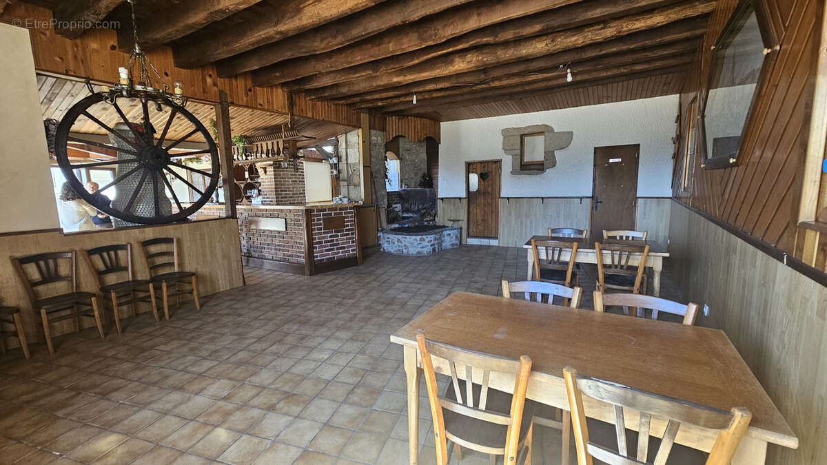 Appartement à CHATEAUPONSAC