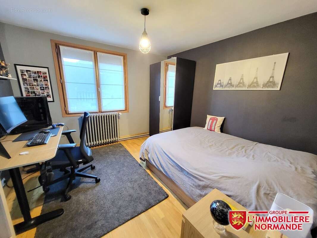 Maison à BONNIERES-SUR-SEINE