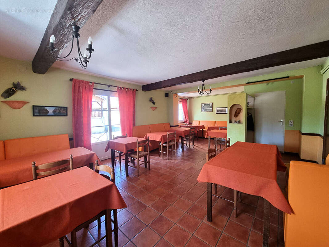 Appartement à SAILLENARD