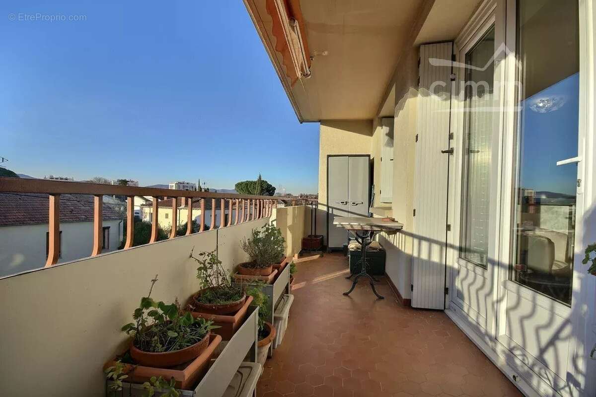 Appartement à MONTELIMAR