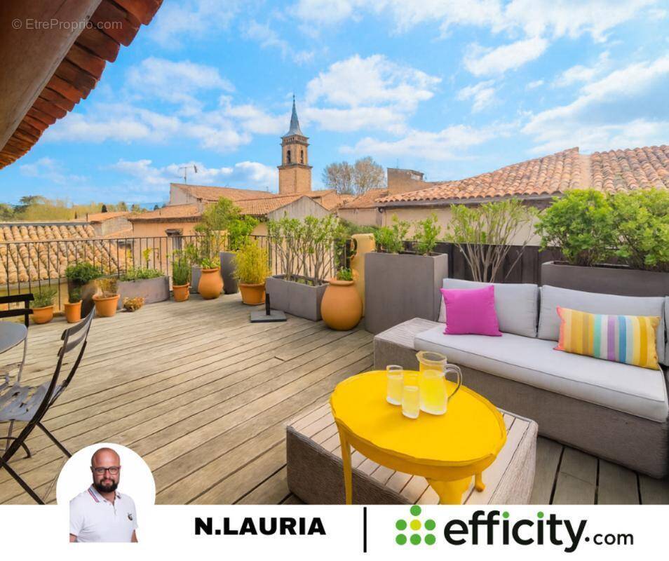 Maison à LA ROQUE-D'ANTHERON