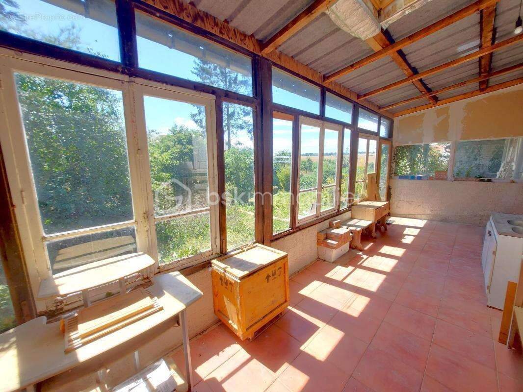 Maison de caractère avec dépendances ! calme, espace et potentiel : une opportunité à saisir ! - photo 18