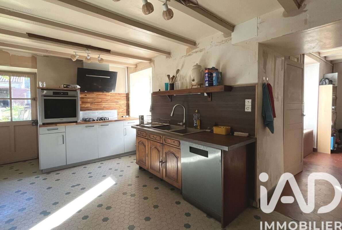 Photo 8 - Maison à QUINCAY