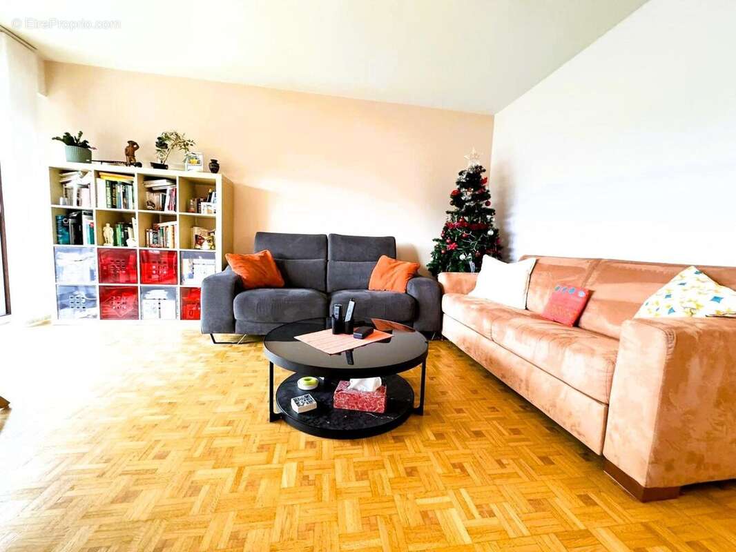 Photo 3 - Appartement à MARSEILLE-9E