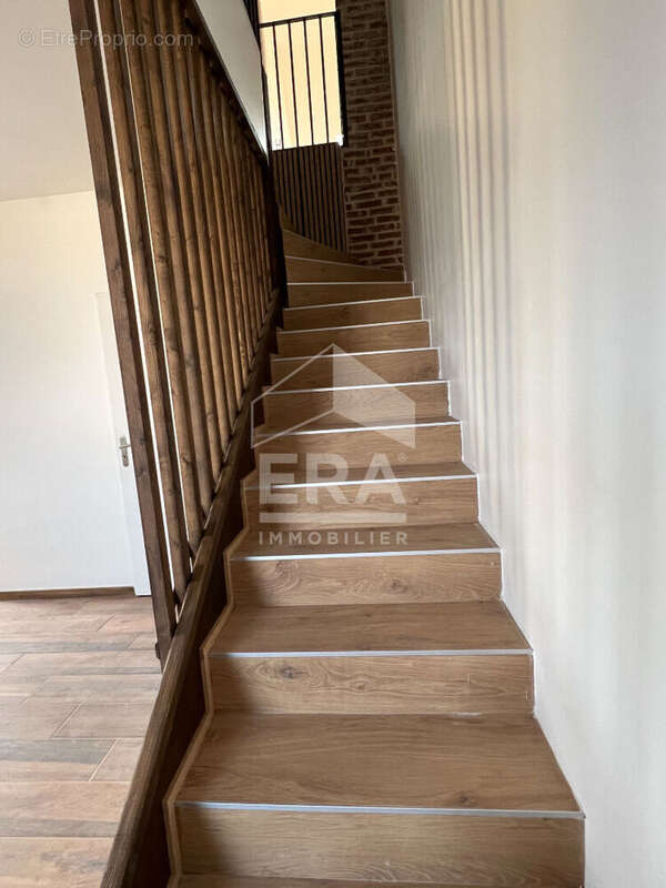 Appartement à BYANS-SUR-DOUBS