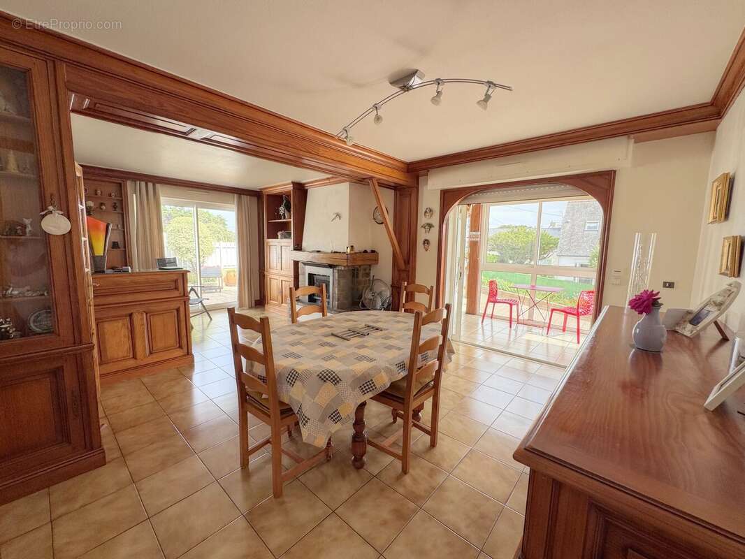 À deux pas de la côte sauvage – maison familiale avec sous-sol complet et jardin clos - photo 7