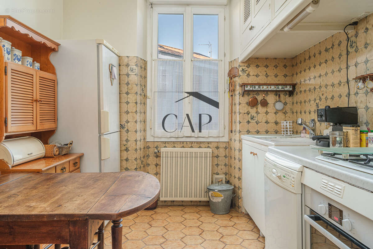 Appartement à MARSEILLE-6E