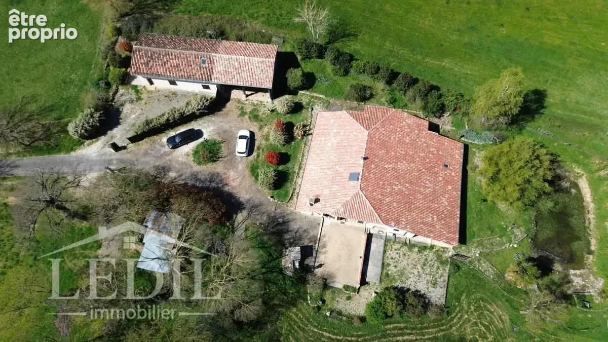 Maison à MAUVEZIN