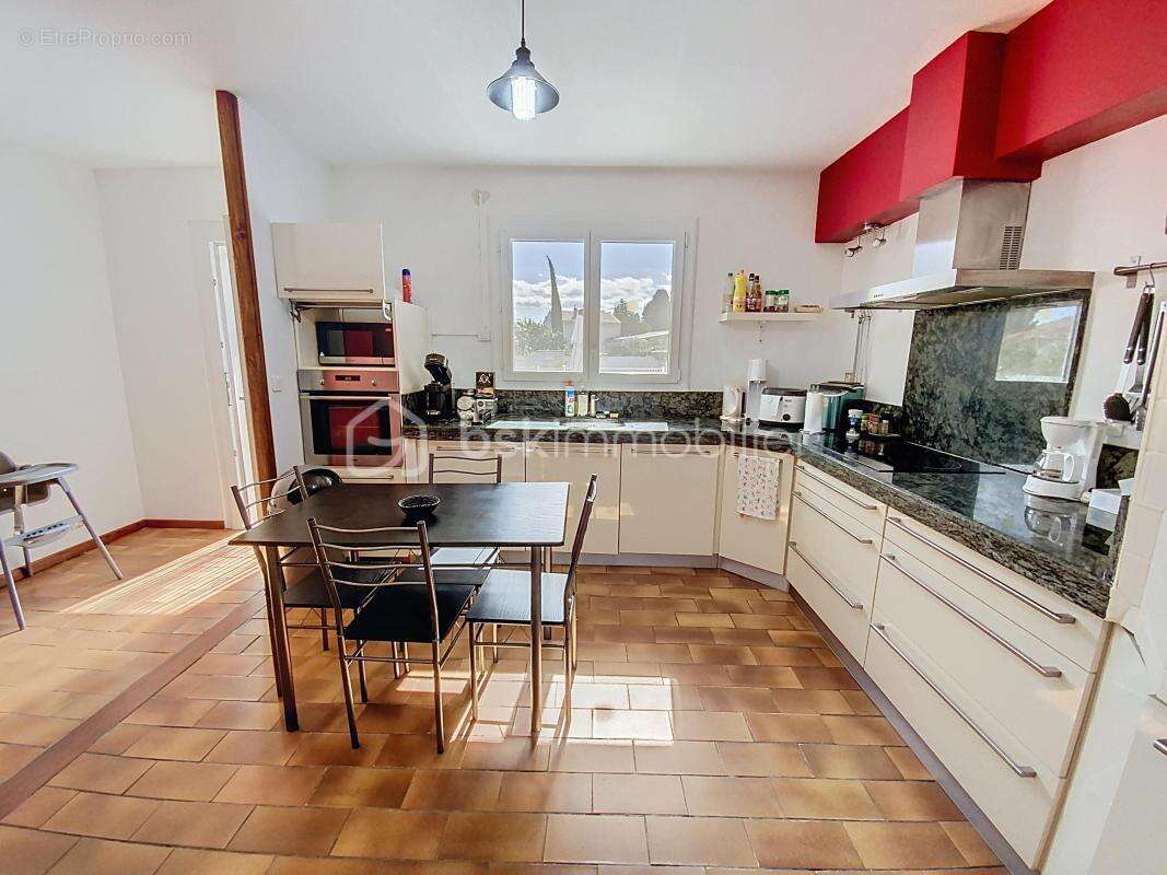 Maison à CUXAC-D&#039;AUDE