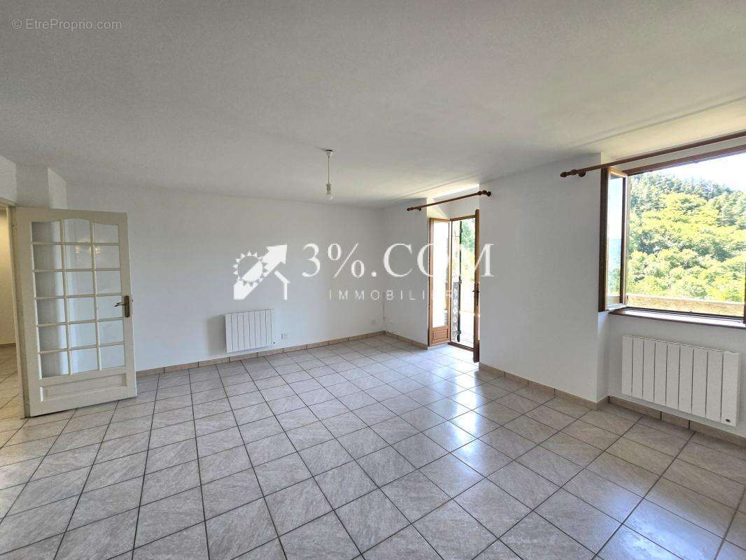 Appartement de 90m2 et 2 chambres - terrasse avec vue panora - photo 3