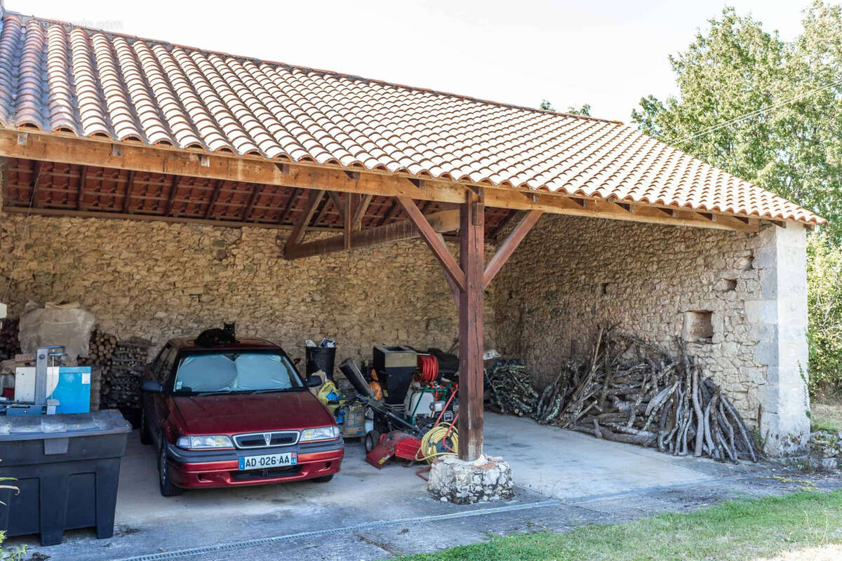 Smallholding in a beautiful location - photo 21