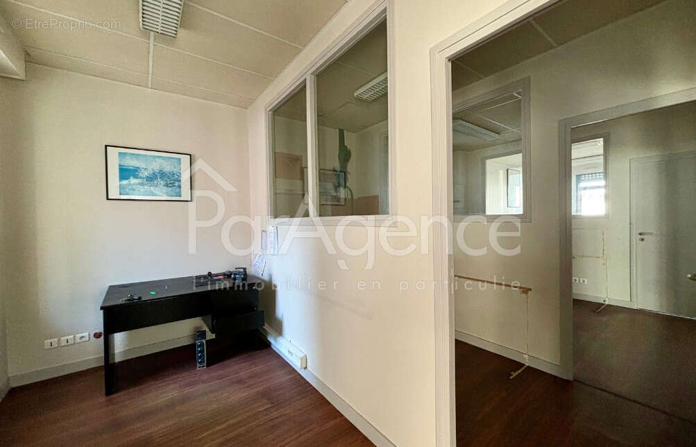 Autre à SAINT-GEORGES-DE-DIDONNE