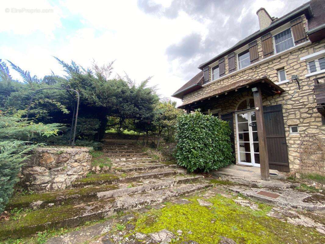 Maison à CHAMBOURCY