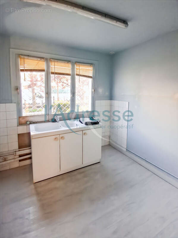 Appartement à SURESNES