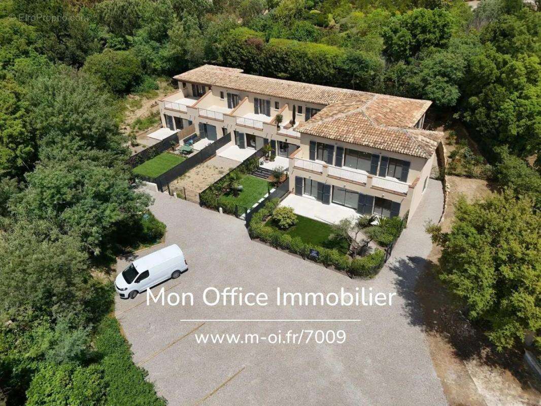 Référence : 7009-les. - maison rénovée à 100m de la mer avec jardin et garage à grimaud beauvallon - photo 8